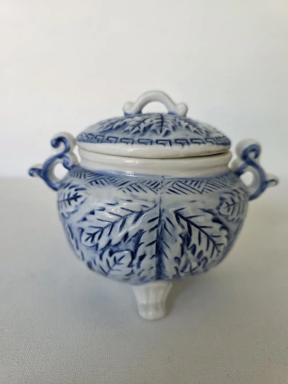 Vintage Krasna Aukro Blue and White Ceramic Lidded Sugar Jar with Leaf Motif